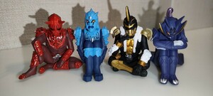 仮面ライダー電王　イマジン　まちぼうけ　モモタロス　ウラタロス　キンタロス　リュウタロス　セット