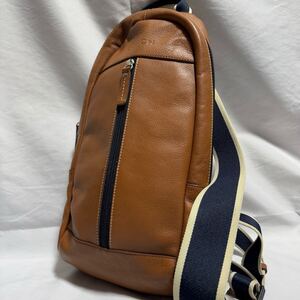 極美品 COACH コーチ ボディバッグ ショルダーバッグ ヘリテージ レザー 本革 ブラウン 茶色 クロスボディ 斜め掛け ストライプ メンズ 