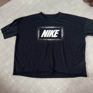 NIKEドライフィット半袖Tシャツ S