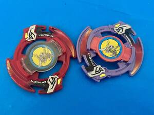 ドライガーs アタックリング 赤 紫 2色 ランダムブースター 爆転シュートベイブレード beyblade 国内正規品 1円開始