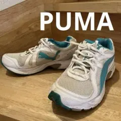 PUMA スポーツシューズ　スニーカー