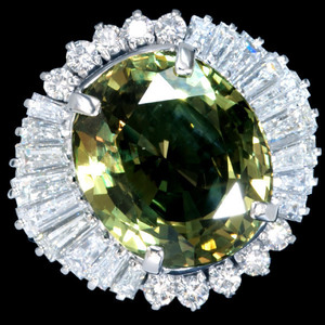 B8400 美しい大粒アレキサンドライト１２．８２４ct 天然絶品ダイヤモンド２．１８ct 最高級Pｔ900無垢セレブリティリング 