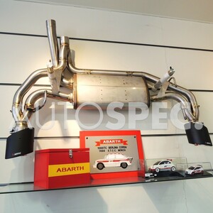 AKRAPOVIC　スポーツ マフラー　カーボン テール　ABARTH　アバルト　500 500c 595 595c　アクラボ　アクラポ　エキゾースト　カスタム