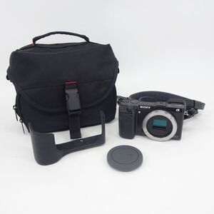 tyis 6776-1 277 通電動作OK SONY ソニー α NEX-7 ミラーレスデジタル一眼レフカメラ 充電器付き 防湿庫保管品 カメラバッグ付き