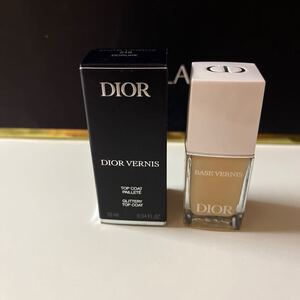 クリスチャンディオール Dior ディオールヴェルニトップコート #218 ドリュール 非売品のベースコート