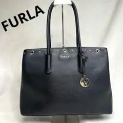 FURLA フルラ　ハンドバッグ　トートバッグ　TESSA スタッズ　A4可