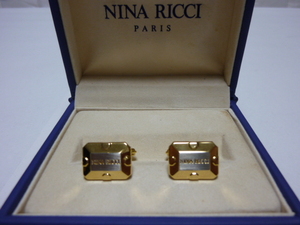 ニナリッチ　NINA RICCI　カフス　美品！！