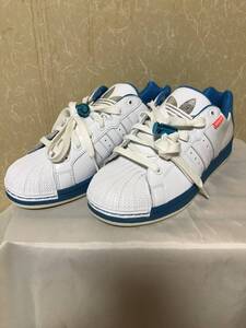 ★　２０１０年製　adidas　ウルトラスター　箱なし　個人保管　新品未使用　白リザード蛇水色　26.0　　　