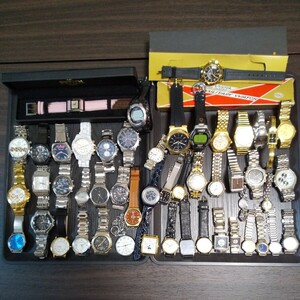 腕時計まとめてSEIKO G-SHOCK YSL FENDI GIVENCHY BURBERRY TIMEX TECHNOS CK RICOH LANCEL swatch Paulsmithなど合計50個ジャンク部品取り