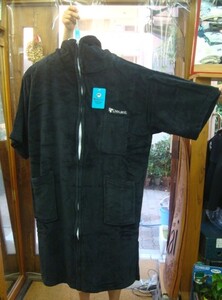 新品DECANT MICROFIBER FULL ZIP UP PONCHO(デキャントマイクロファイバーフルジップアップポンチョ）単色（BLACK）