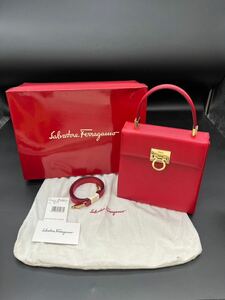 北山　9月　No.56 Salvatore Ferragamo フェラガモ ハンドバッグ レザー レッド