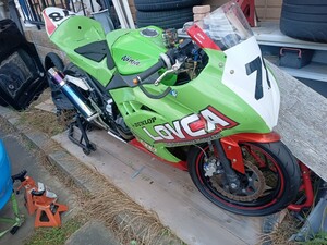 Ninja250 鈴鹿ネオスタ参戦車両　レーサー