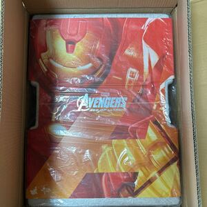 IRON MAN HULK BUSTER ホットトイズ　ムービーマスターピース