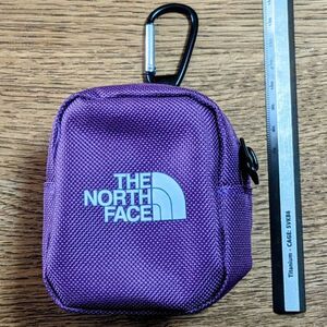 【送料無料1円〜未使用新品】THE NORTH FACE（ザ・ノースフェイス）/ナイロンカラビナミニポーチ パープル 9x7x5.5cm 01