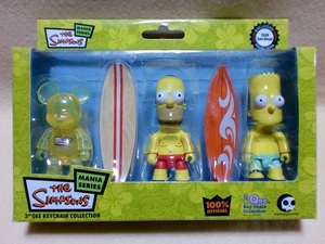 シンプソンズ　キューブリック ベアブリック　USA コミコン 2008　THE SIMPSONS Comic-Con 2008 exclusive QEE keychains MANIA SERIES 