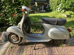 Piaggio ベスパ　50s シルバー 中古（不動）鍵あり