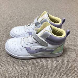 【新品】VANS ヴァンズ スニーカー 23㎝《送料無料》