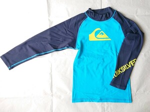 ★美品 QUIKSILVER クイックシルバー 長袖 ラッシュガード 120