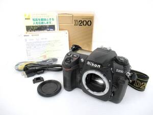 【Nikon/ニコン】子⑥34//D200/デジタル一眼レフ/箱付き