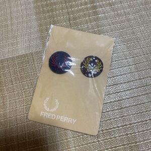 新品 FRED PERRY フレッドペリー バッチ セット ロゴ LOGO ピンバッジ SET