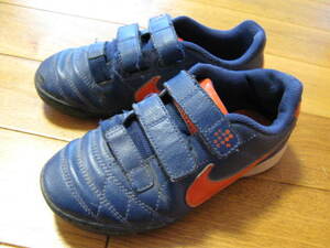 【Used】NIKE（ナイキ）TIEMPO（ティエンポ）：サッカートレーニングシューズ：18cm