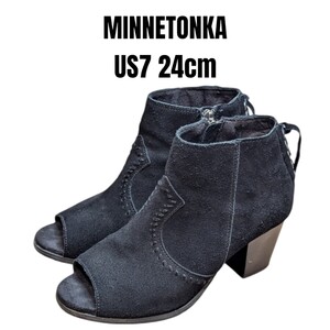 MINNETONKA ミネトンカ スウェード ブーツ 24cm ブラック　レディースブーツ　ブーティ　ショートブーツ