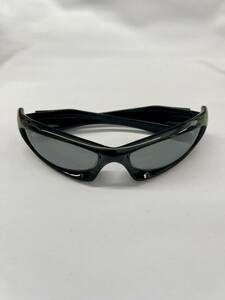 【正規品】OAKLEY オークリー サングラス MONSTER DOG モンスタードッグ POLARIZED 偏光レンズ USED