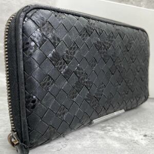 【美品】 BOTTEGAVENETA ボッテガヴェネタ メンズ ビジネス パイソン 長財布 ラウンドファスナー イントレインチャート レザー ブラック