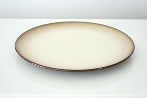 ② ウェッジウッド ヒースセラミックス プレート 27cm ブラウン Wedgwood Heath Ceramics wpl-7 ヴィンテージ イームズ ファイヤーキング 