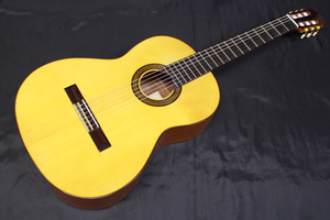今だけお買い得　新品 Aria(アリア) / ACE-5S 650 SPR スペイン製 クラシックギター ※全国送料無料(一部地域は除きます。)
