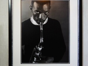 オーネット・コールマン/アートピクチャー額装/Ornette Coleman/Photo Session of The Shape of Jazz to Come/ジャズ モノクロ 写真