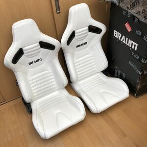 ■希少■BRAUM RACING■セミバケットシート左右■ホワイト■セミバケ レザーシート■検BRIDE RECARO フルバケ■