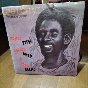 レゲエ中古輸入盤レコード　リー・ペリー　Roast Fish Collie and Coan Bread Lee Perry Reggae The Upseters