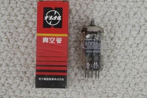 Matsushita / National 松下 / ナショナル 9JW8　Vacuum Tube 真空管 (1495413)