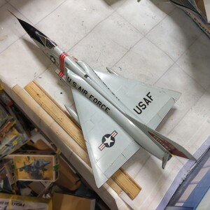 1/48 アメリカ空軍　F106完成品