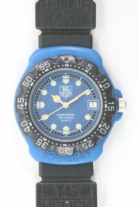 TAG HEUER タグホイヤー フォーミュラ1 プロフェッショナル 200M 381.513/1 クォーツ デイト 腕時計 ブラック×ブルー 1884-HA