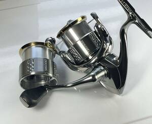 シマノ SHIMANO 18 ステラ　2500SHG 替スプール付　