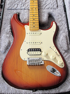 極美品　Fender USA　American Professional II Stratocaster HSS　Sienna Sunburst