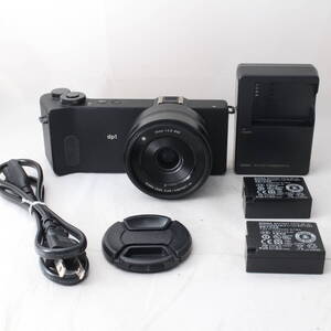 ☆良品☆ SIGMA dp1Quattro シグマ デジタルカメラ dp1 Quattro 930585 #3076