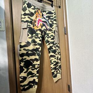 bape 1stcamo tiger shark cargo pants