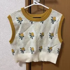 w closet 花柄 クロップドニットベスト