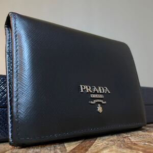 1円 PRADA 美品 プラダ ラウンドファスナー 財布 男女 サフィアーノレザー■レザー　サフィアーノレザー　ブラック　二つ折り　コンパクト