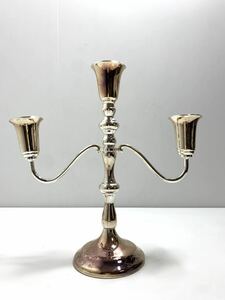 美しい輝きを放つ3本立てキャンドルスタンド 蝋燭立て 燭台 60‘〜70’ 年代　「中古」