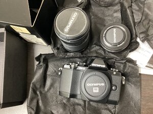 未使用展示品☆OLYMPUS☆オリンパスOM-D E-M10☆EZダブルズームキット