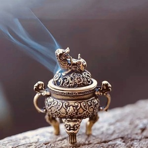 アンティーク 真鍮 香炉 3本足 ミニ装飾品 中国 獅子 カバー 線香 銅 ティー デスク 装飾