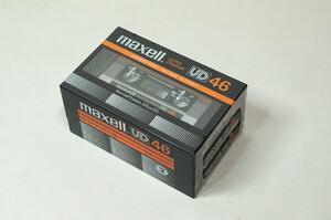 未開封/未使用　maxell/マクセル　カセットテープ　UD46 ３点セット　当時物　NORMAL POSITION　ULTRA DYMAMIC　記録媒体　オーディオ機器