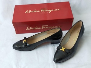 ■フェラガモ【Ferragamo】 6 1/2 C