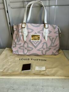 【中古品】LOUIS VUITTON ルイヴィトン トートバッグ タイシエンヌ タイシエンヌPM M95672 ローズ キャンバス バッグ収納袋付き 現状品