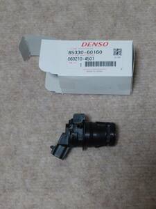 新品 プリウス30用純正リアウォッシャー用ポンプ、DENSO トヨタ品番 85330-60160