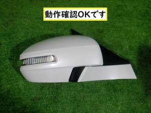 スズキ　スイフト　ＺＣ７２Ｓ　ドアミラー右（サイドミラー）★7341　A-9